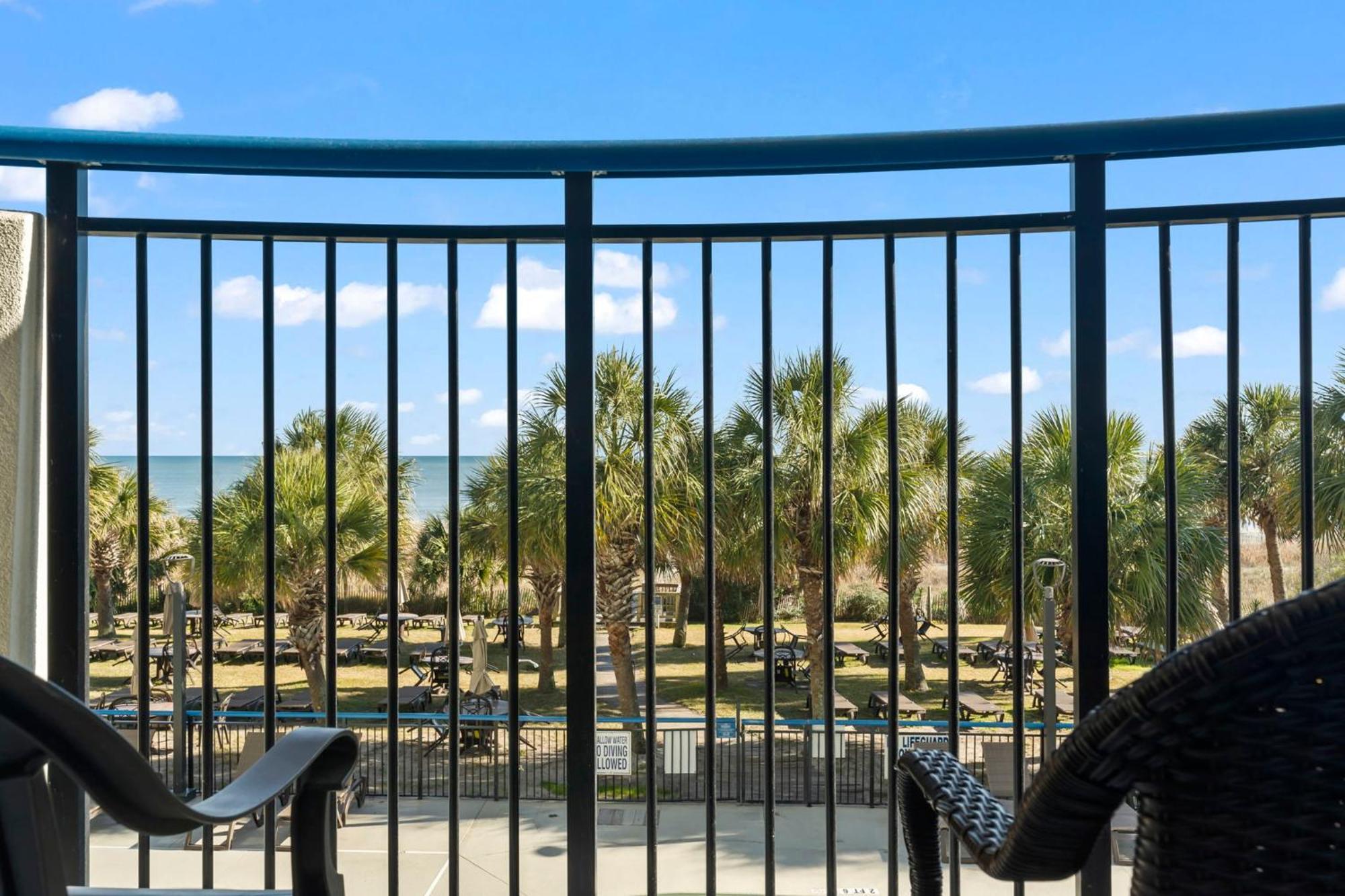 Recently Remodeled Double Queen Condo- Oceanfront Views! Boardwalk 135 Myrtle Beach Kültér fotó